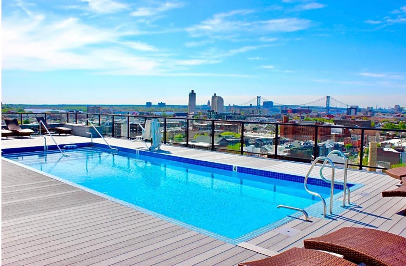 Stylish 1br L Rooftop Pool