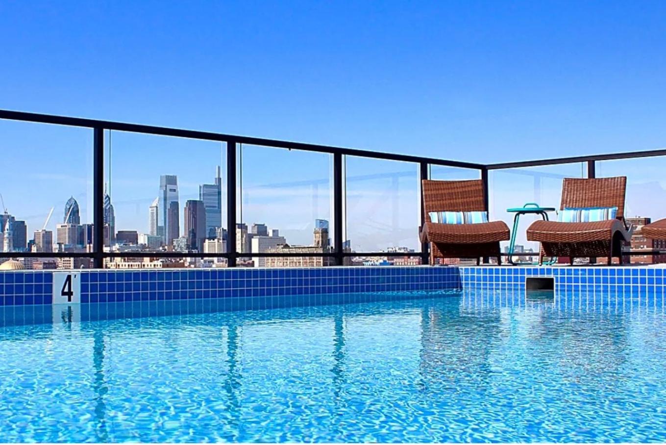 Stylish 1br L Rooftop Pool Philadelphia