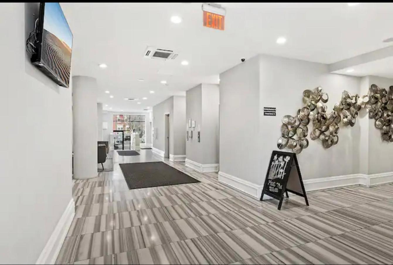 Apartment Stylish 1br L Rooftop Pool *