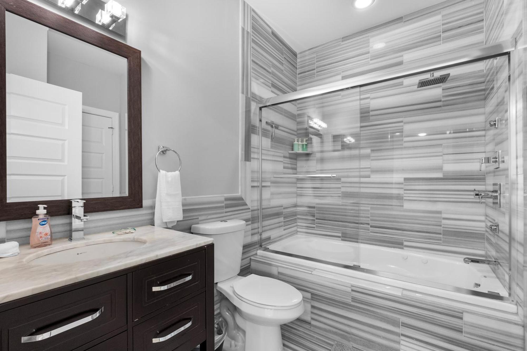 Stylish 1br L Rooftop Pool * Philadelphia