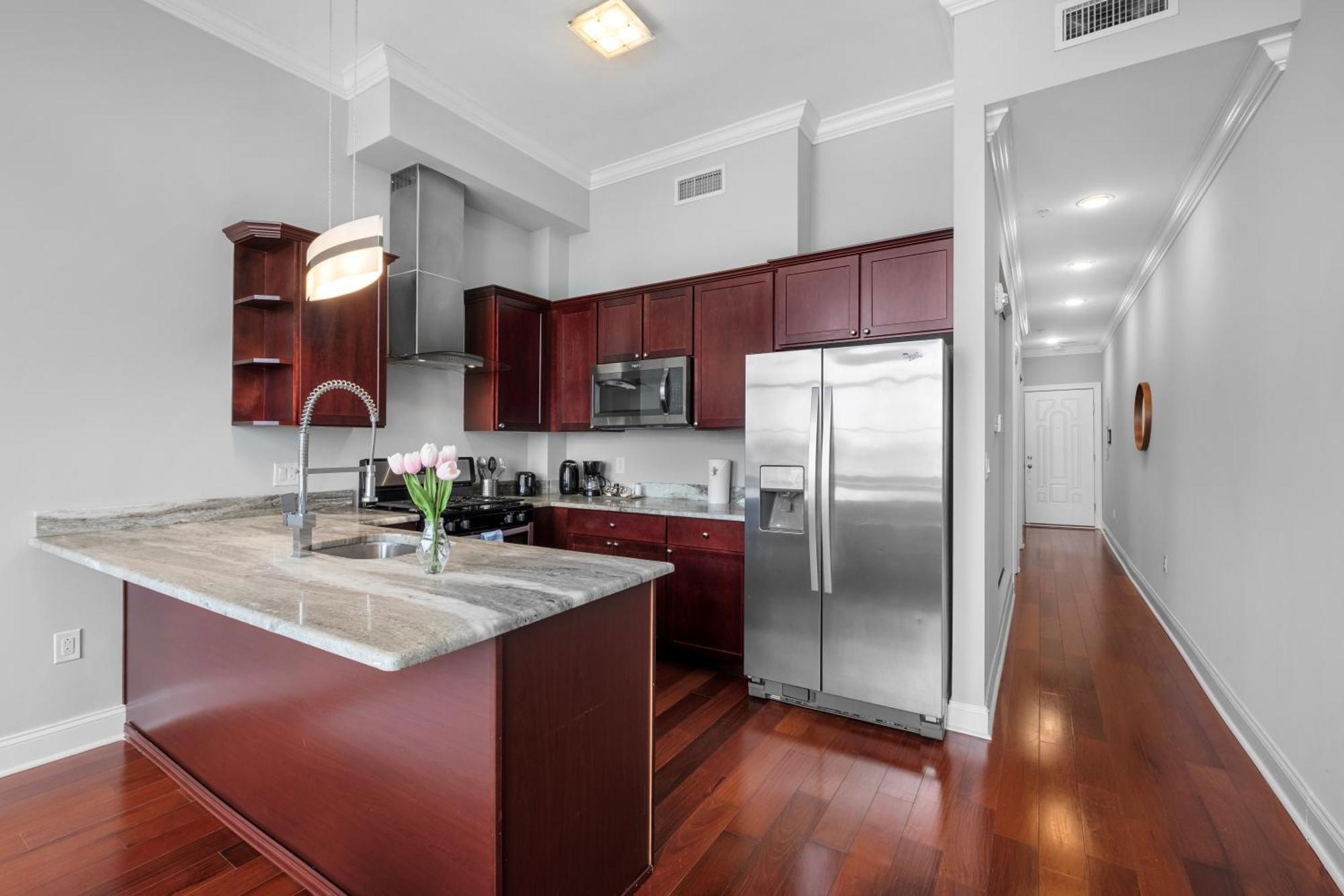 Stylish 1br L Rooftop Pool Philadelphia